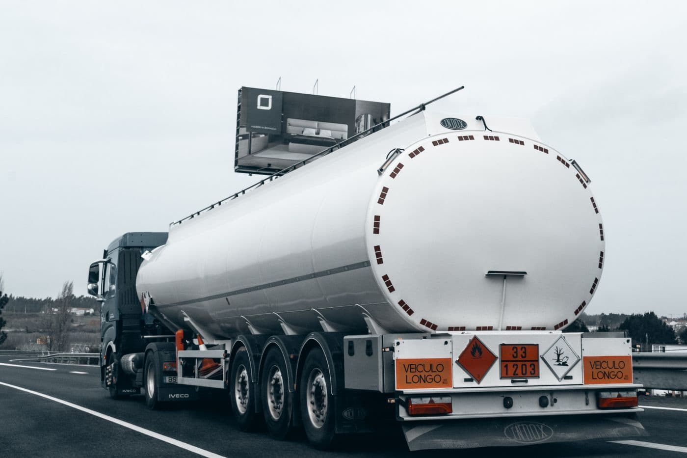Tanker & fleet delivery